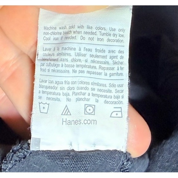 Pirates Of The Caribbean Disneyland WDW Disney Parks T-Shirt Youth Small - Picture 10 of 10